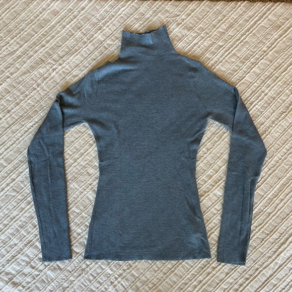 Deer High-Neck Knit Sweater Size Small - Picture 3 of 6